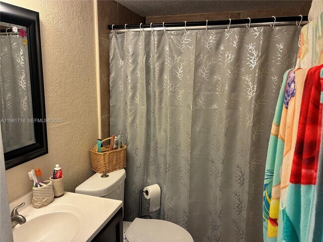 Building Photo - 10765 SW 4th St