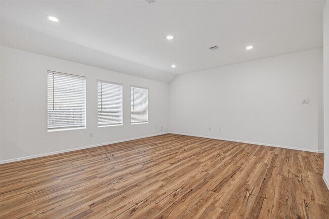 Building Photo - 3808 Moss Hl Rd