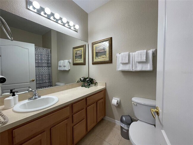 Building Photo - 2432 Caravelle Cir