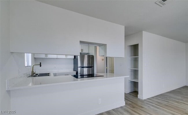 Building Photo - 6932 Kilgore Dr