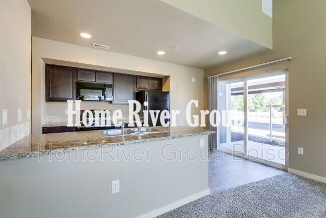 Building Photo - 4795 N Morninggale Dr