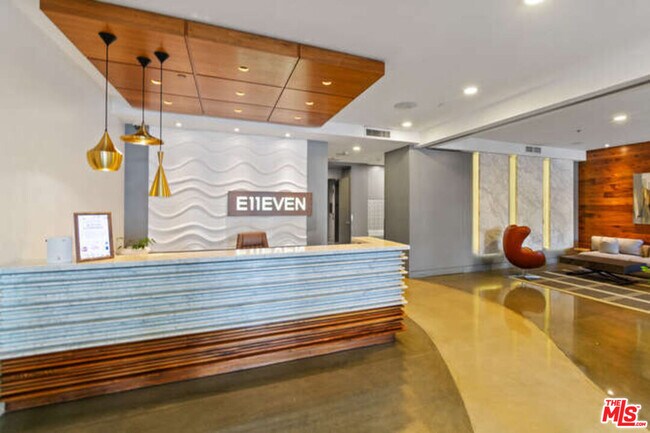 Building Photo - 1111 S Grand Ave