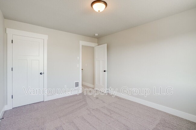 Building Photo - 2924 NW 16th St