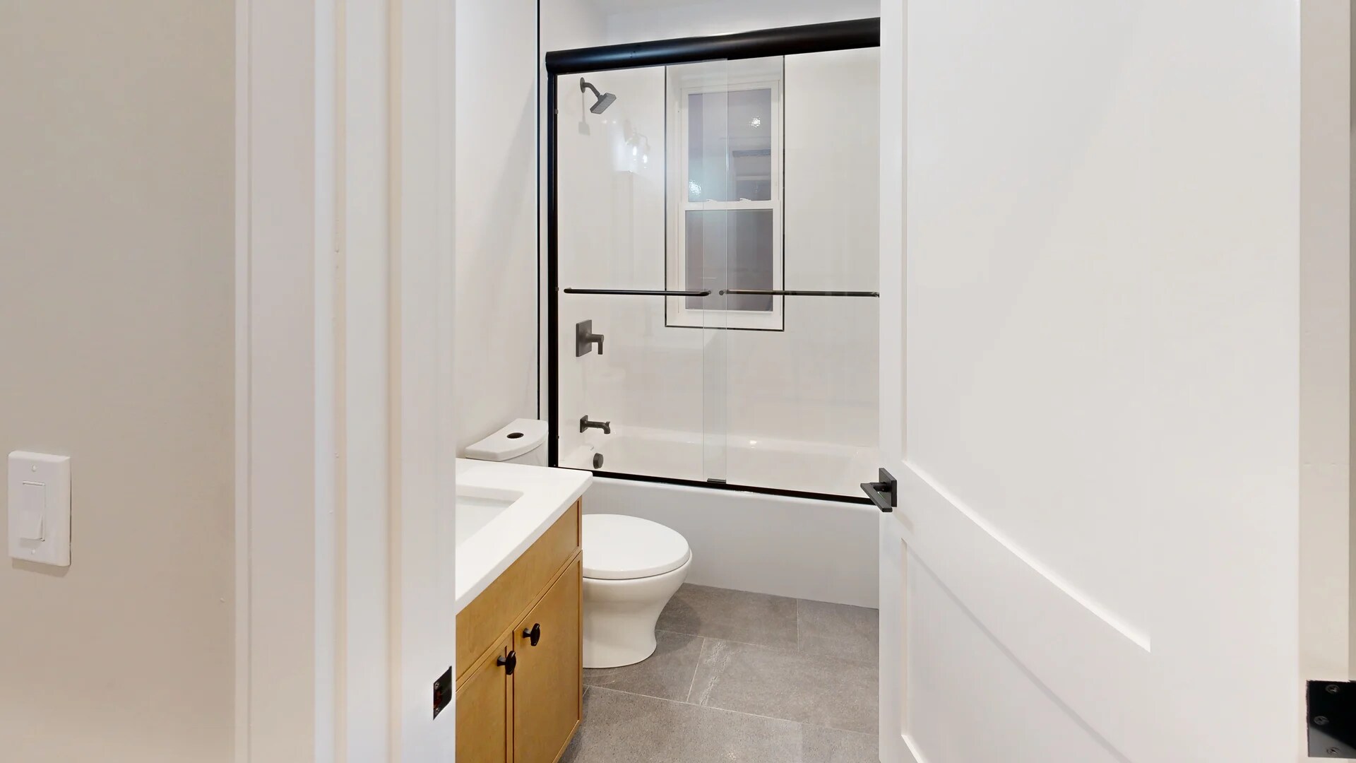 Building Photo - 164 Allston St