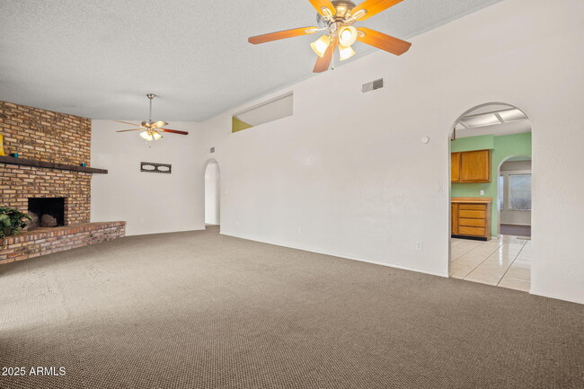 Building Photo - 18443 N 3rd Ave