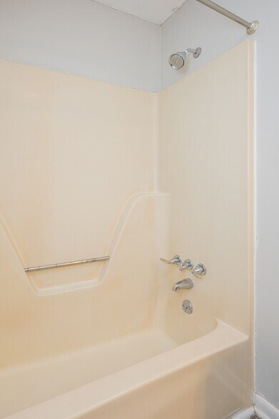 Building Photo - 54 Worthington Dr