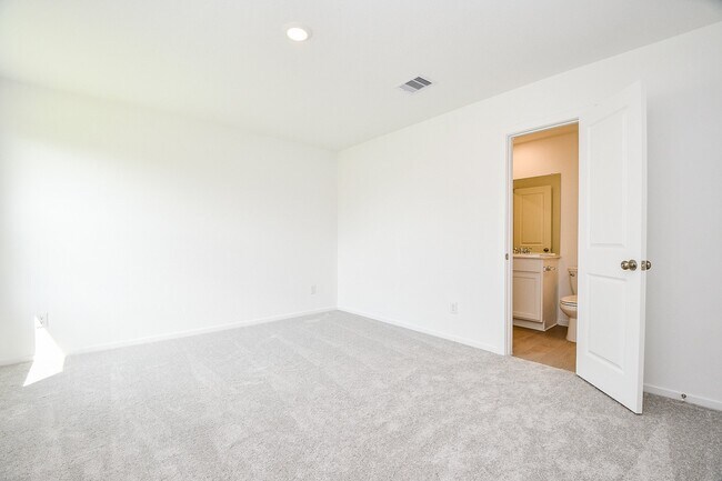 Building Photo - 6855 Lantana Leaf Ln