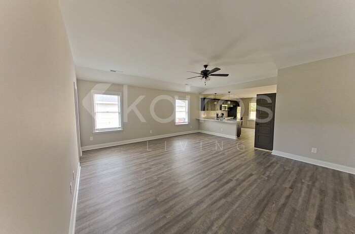 Building Photo - 120 Allentown Ln