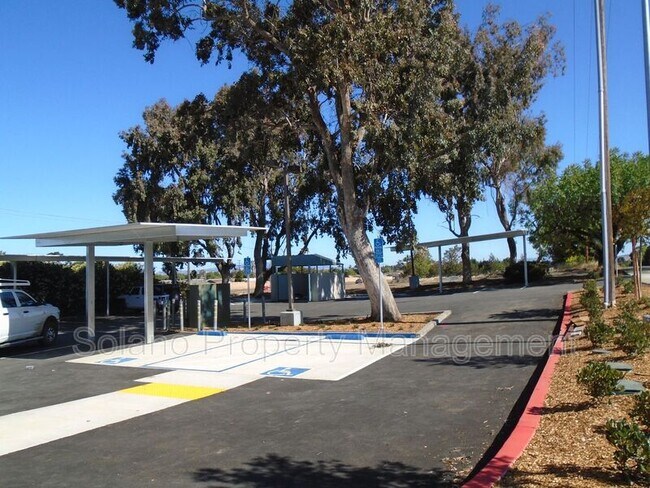 Building Photo - 2401 Broadway St