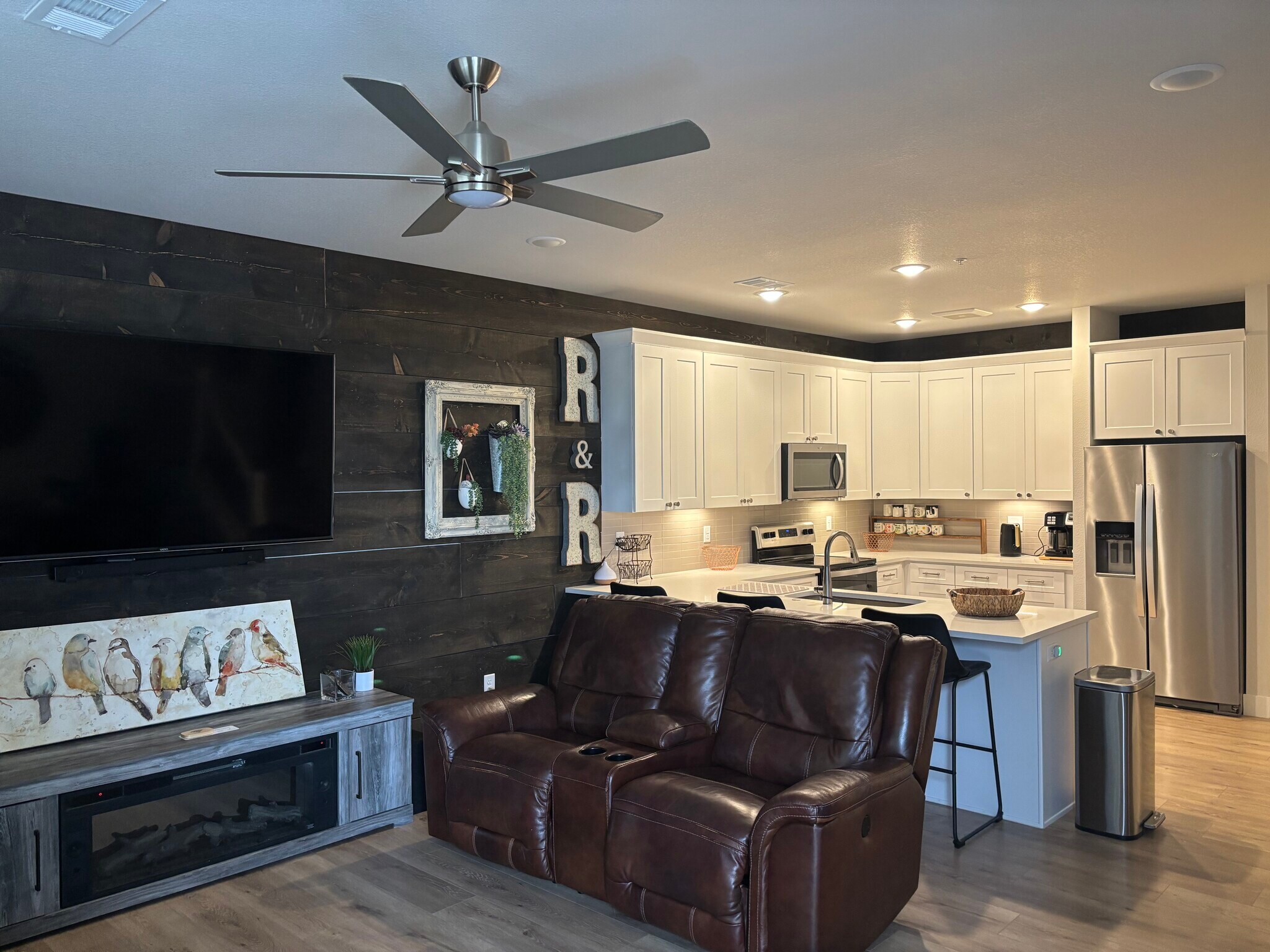 Building Photo - 4125 24th Street Rd