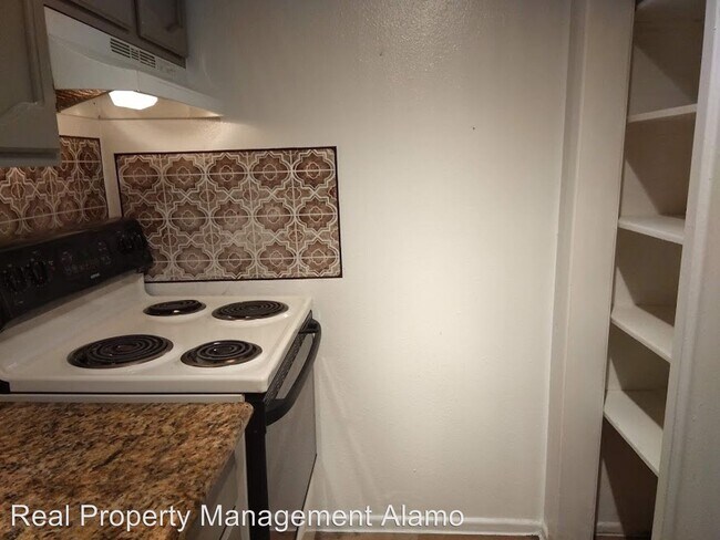 Building Photo - 3414 W Martin St