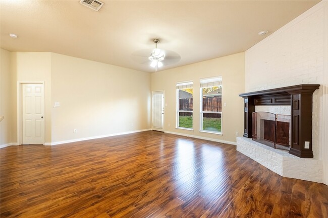 Building Photo - 15722 Wrangler Dr