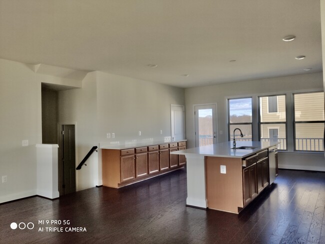 Kitchen Area - 17109 Branched Oak Rd