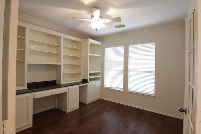 Building Photo - 14318 Bush Sage Dr