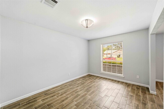 Building Photo - 5522 Bridgegate Dr