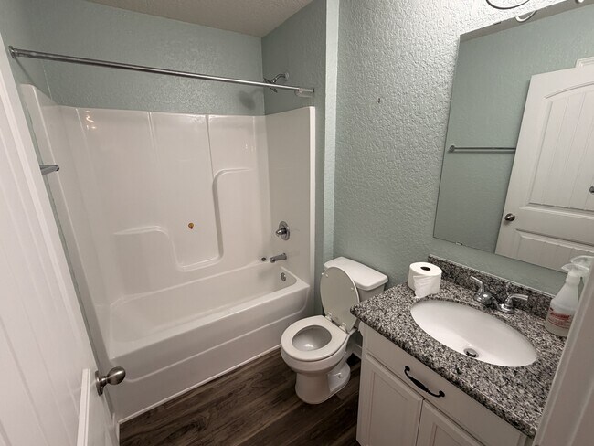 Building Photo - 4957 Wabash Pine Ct