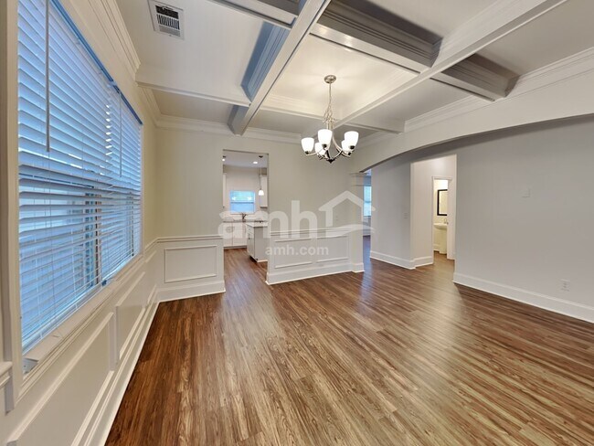 Building Photo - 213 Orchard Trail