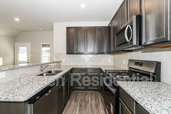 Building Photo - 5122 Hector Gustavo Dr