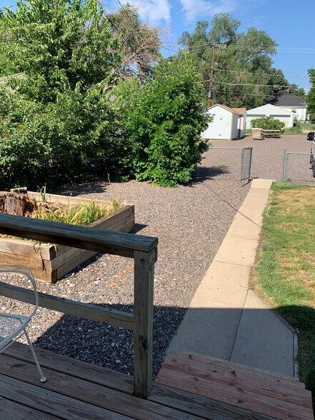 Backyard - 2439 9th Ave