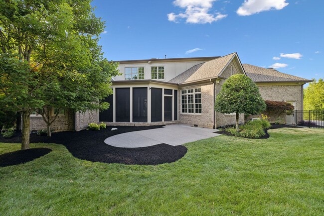 Building Photo - 3 Crooked Stick Ln