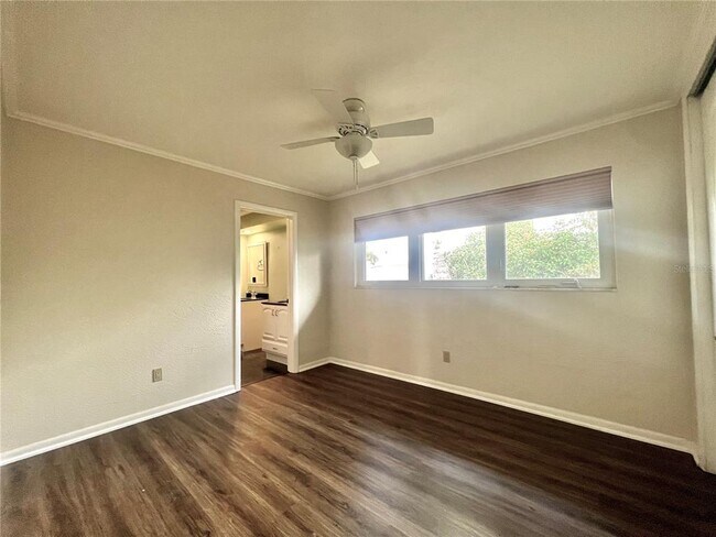 Building Photo - 4388 13th Way NE