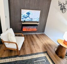 Building Photo - 510 Pitkin St