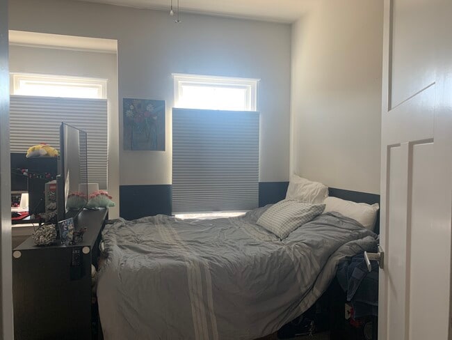 2nd (smallest) bedroom - 3606 Journal St
