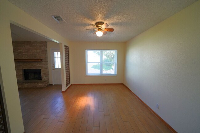 Building Photo - 4211 Colonneh Trail