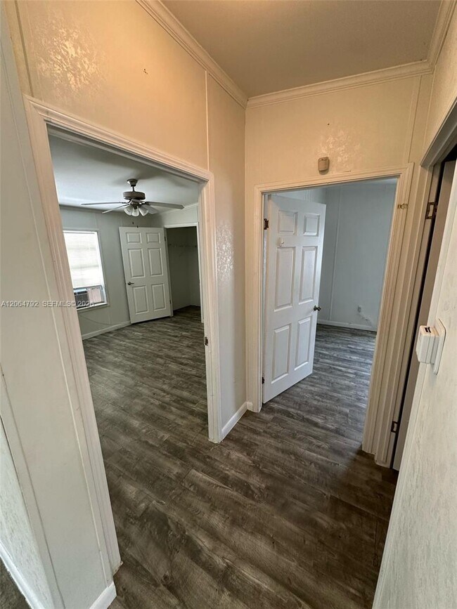 Building Photo - 11832 Leeward Pl