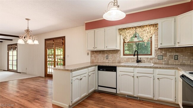 Building Photo - 5650 Dillon Hills Dr