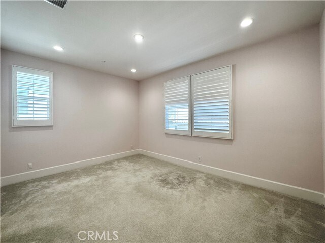 Building Photo - 214 Parkwood