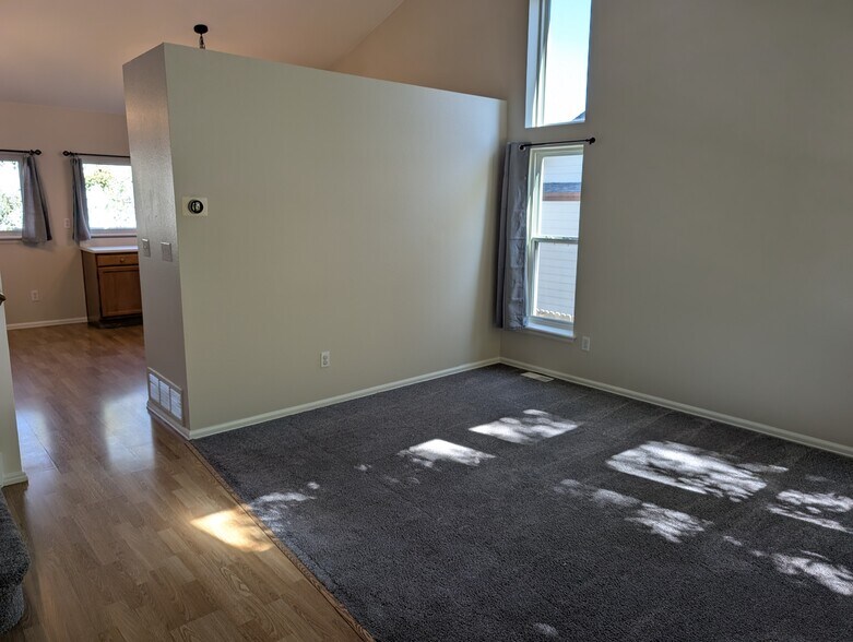 Building Photo - 3303 W 126th Ave
