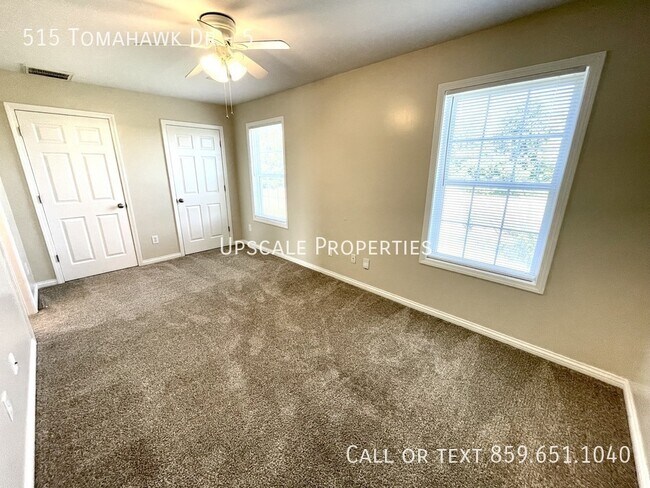 Building Photo - 515 Tomahawk Dr