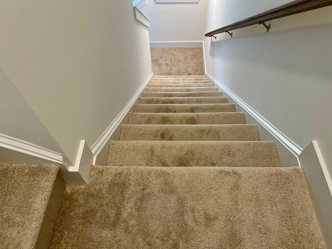 Building Photo - 1242 Cherry Orch Rd