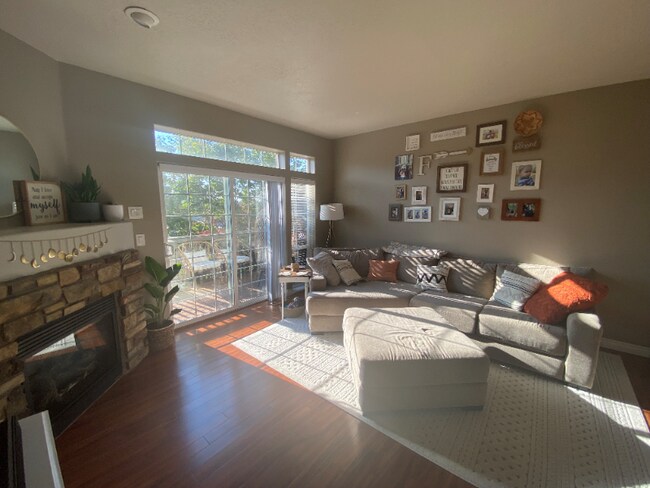 Building Photo - 15491 Brianne Ct