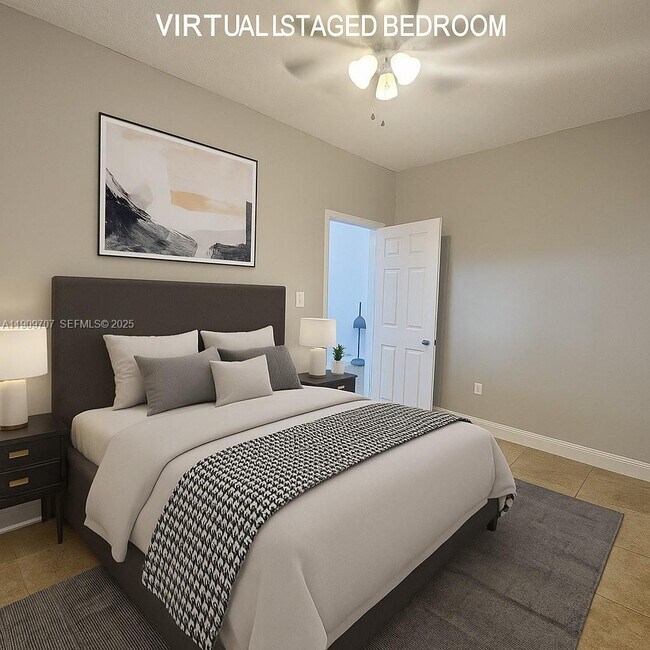 Building Photo - 1008 N 18th Ct