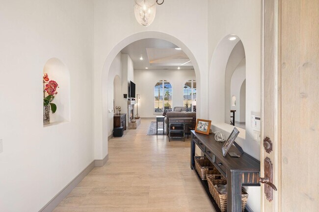 Building Photo - 73110 Calliandra St