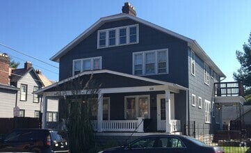 Building Photo - Jaeger St 1110-1112 MLR