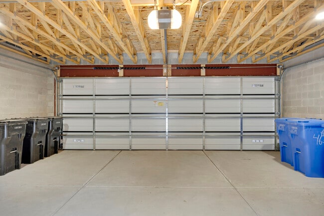 Building Photo - 4629 S Michigan Ave