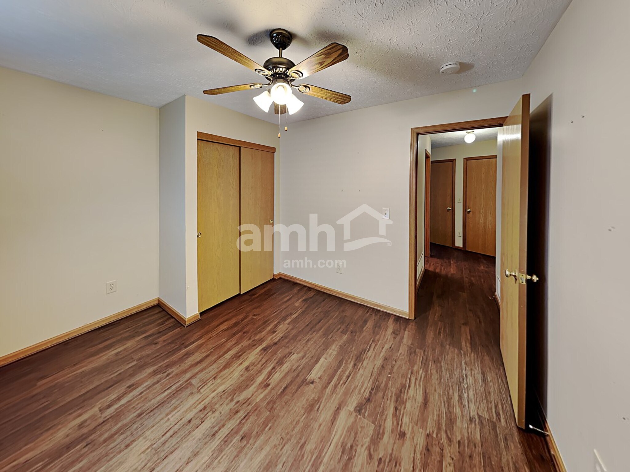 Building Photo - 1465 Pinestone Dr