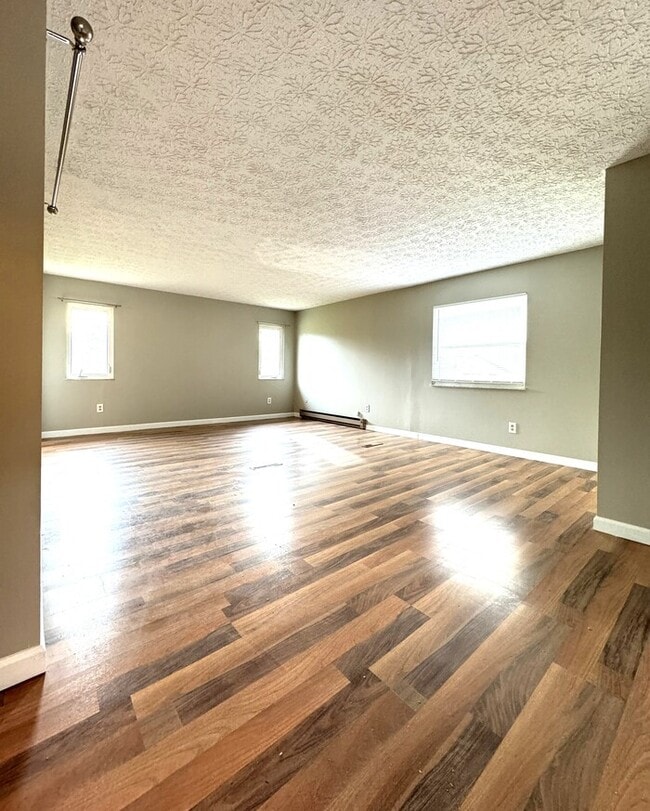 Building Photo - COMING SOON - anticipated 3/13