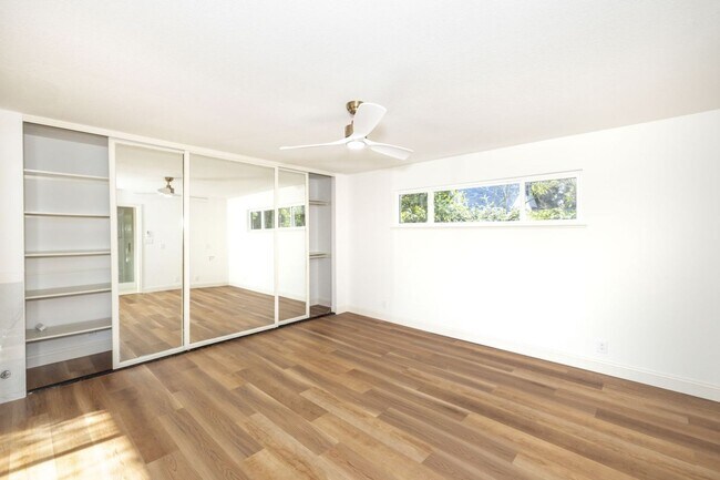 Building Photo - Executive Home With Remodeled Bathrooms + AC in Old Palo Alto