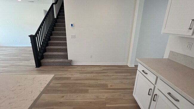 Building Photo - 21469 Thomas Ct