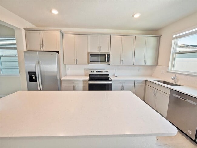 Building Photo - 14354 Orchid Is Dr