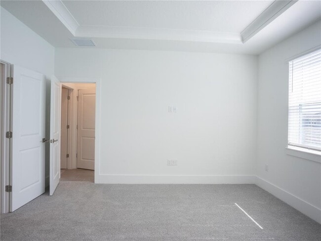Building Photo - 12506 Westhaven Oak Dr