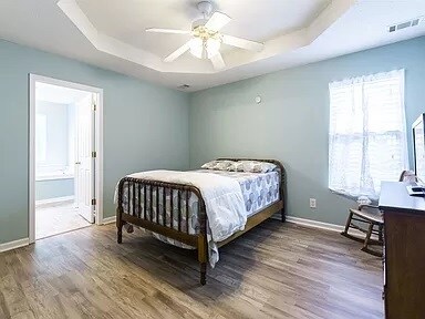 Building Photo - 309 Strawbridge Ln