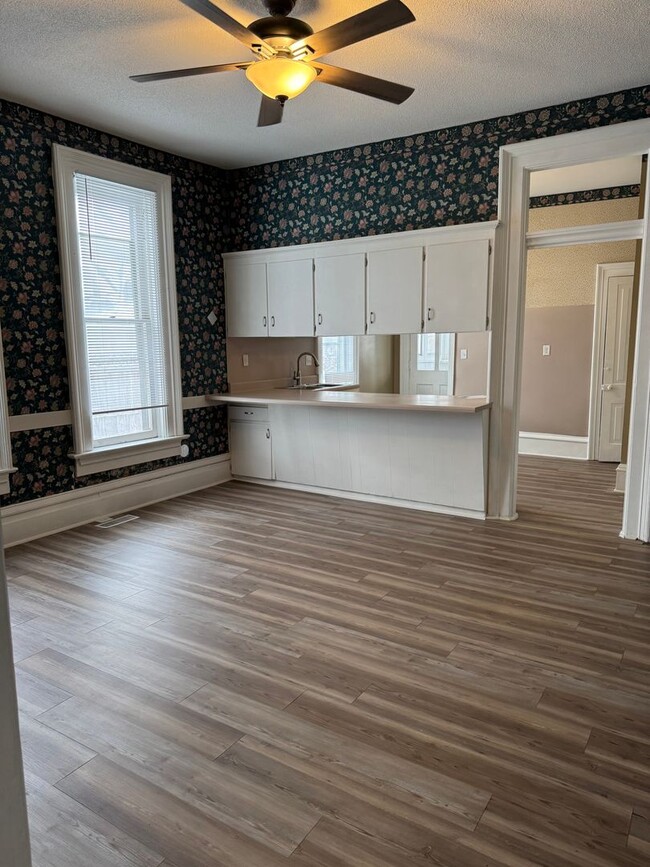 Building Photo - Liberty Duplex