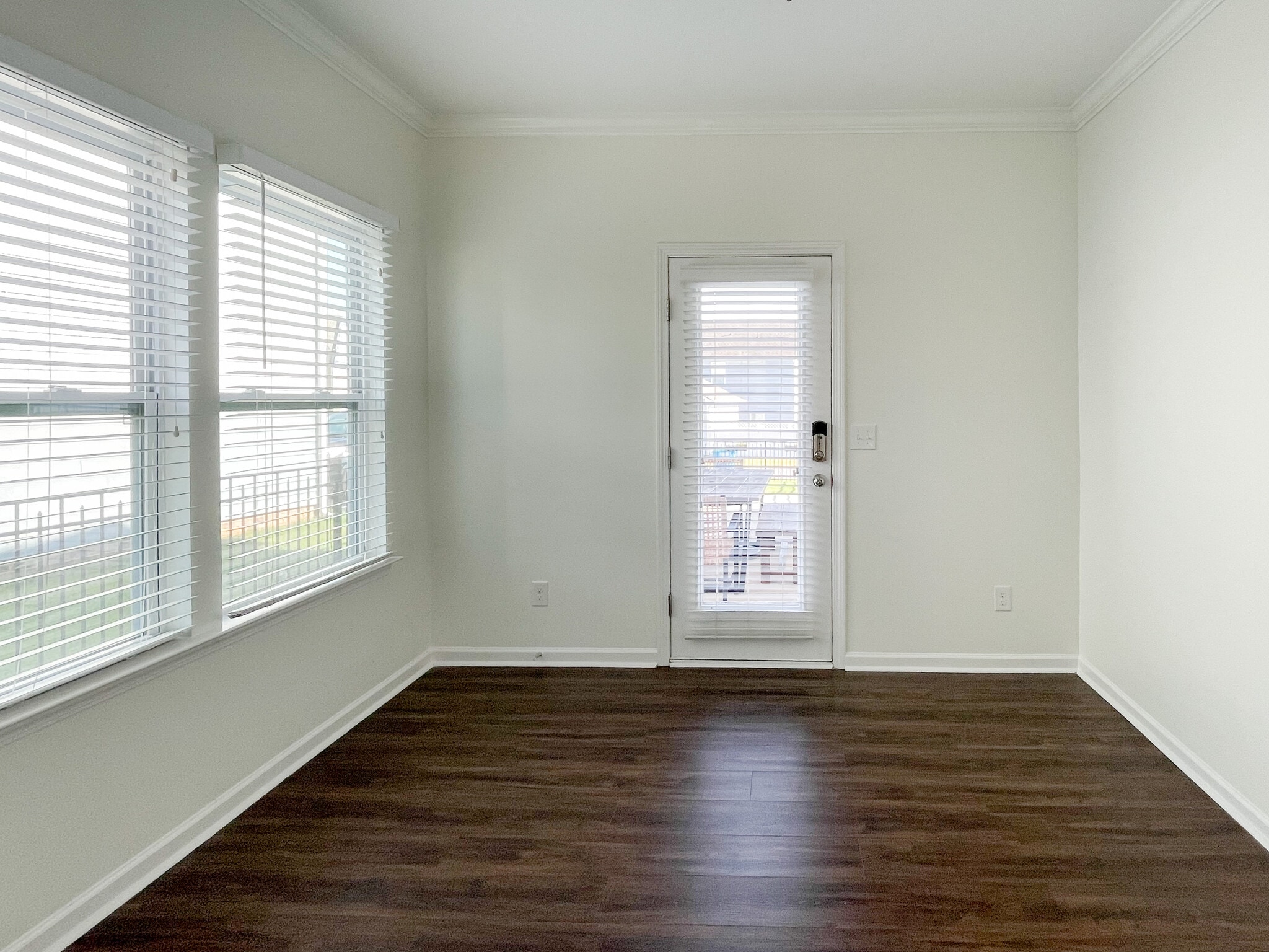 Flex room /office/ sunroom - 10205 Sam Meeks Rd