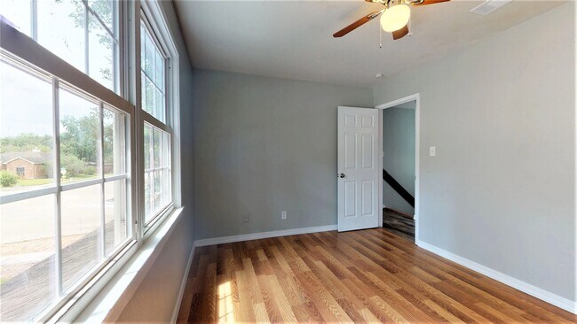 Building Photo - 24314 Spring Mill Ln