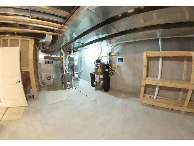 Building Photo - 18101 62nd Pl N